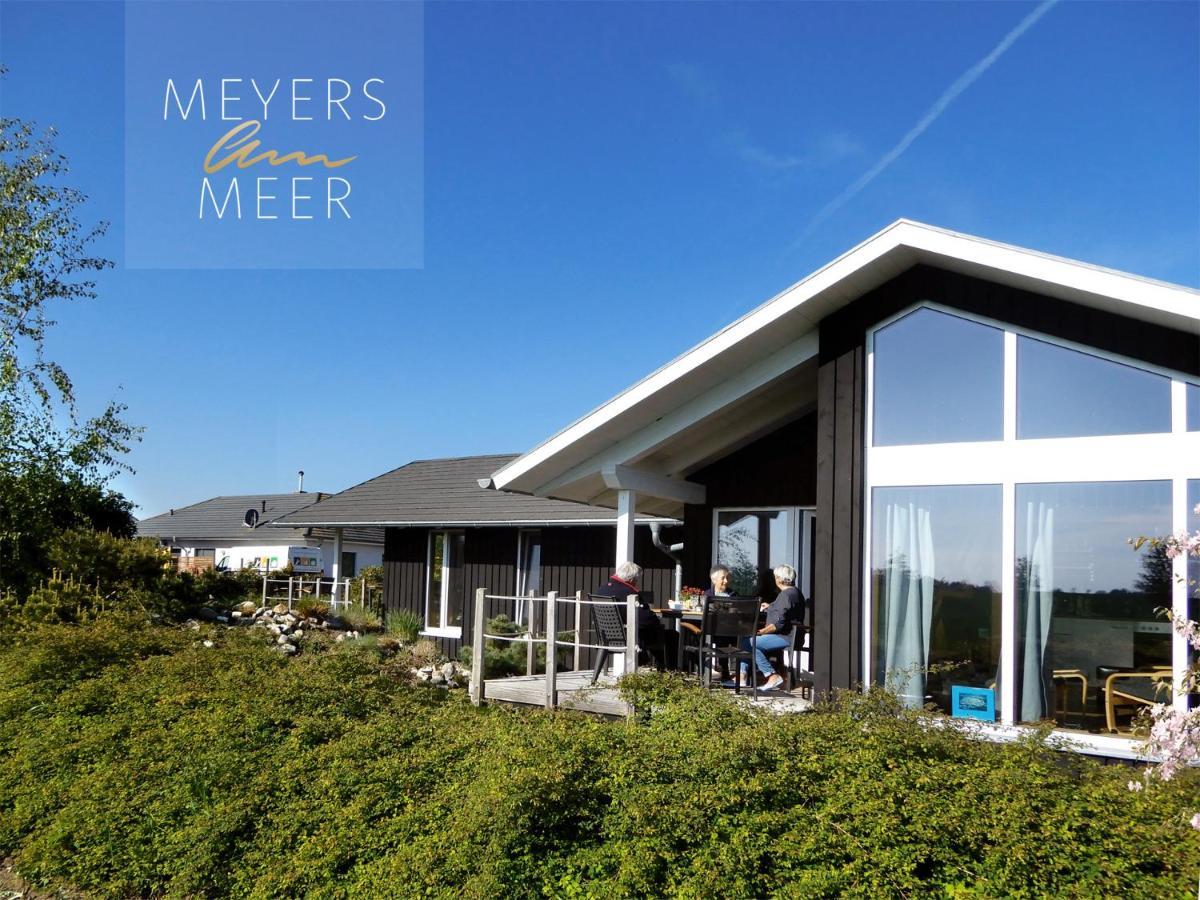 Schwarzes Holzferienhaus Mit Sauna -- Feldrain -- An Der Ostsee, Zierow Bei Wismar, 4-6 Personen Εξωτερικό φωτογραφία