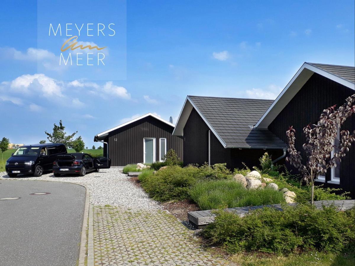 Schwarzes Holzferienhaus Mit Sauna -- Feldrain -- An Der Ostsee, Zierow Bei Wismar, 4-6 Personen Εξωτερικό φωτογραφία
