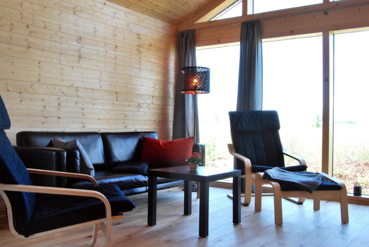 Schwarzes Holzferienhaus Mit Sauna -- Feldrain -- An Der Ostsee, Zierow Bei Wismar, 4-6 Personen Εξωτερικό φωτογραφία